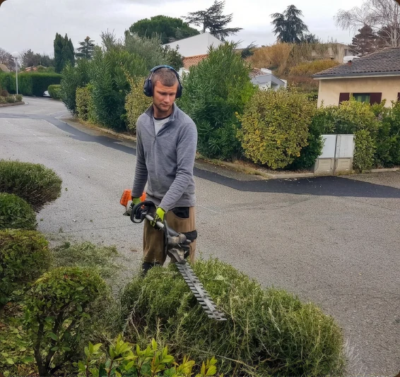 Entretien d’un jardin par Jardin & Création